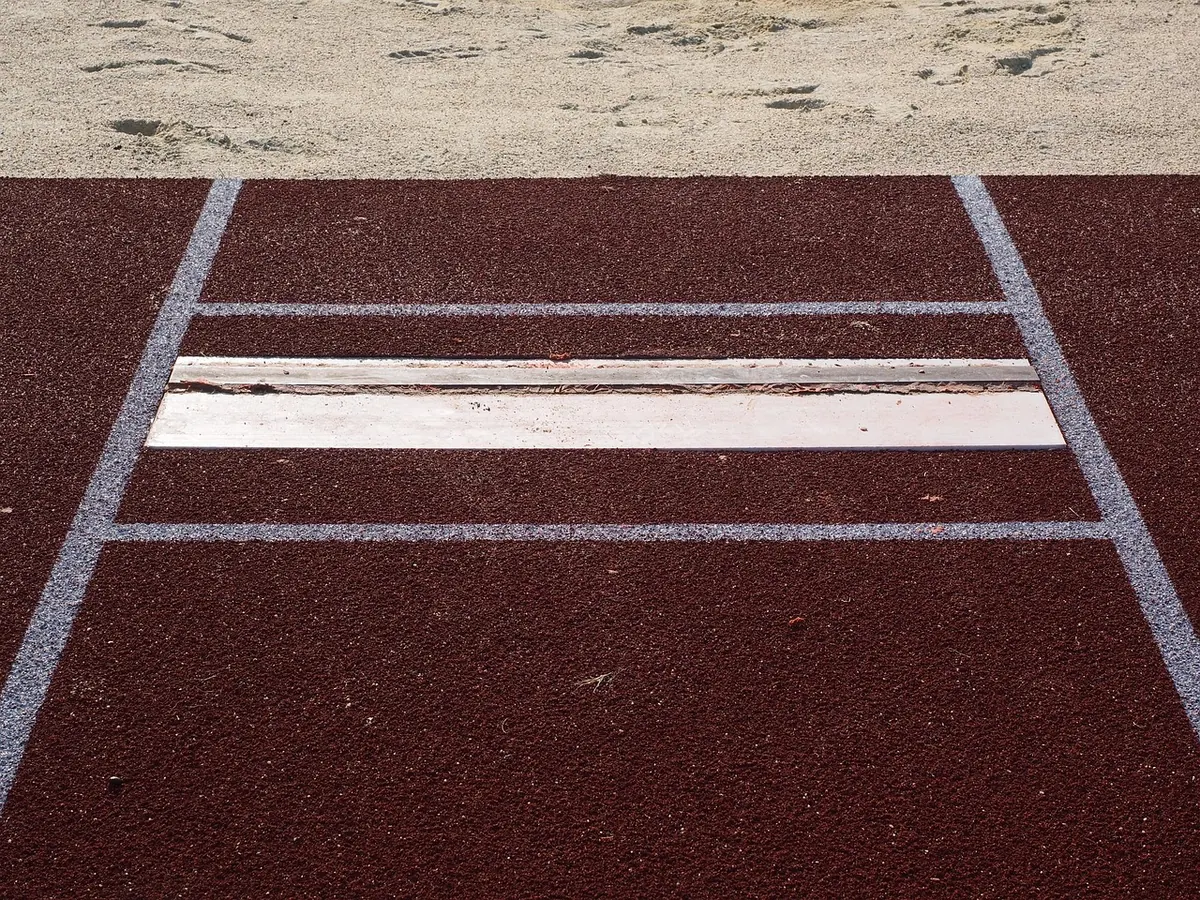 How to Measure and Pace Your Long Jump Run-Up: A Step-by-Step Guide