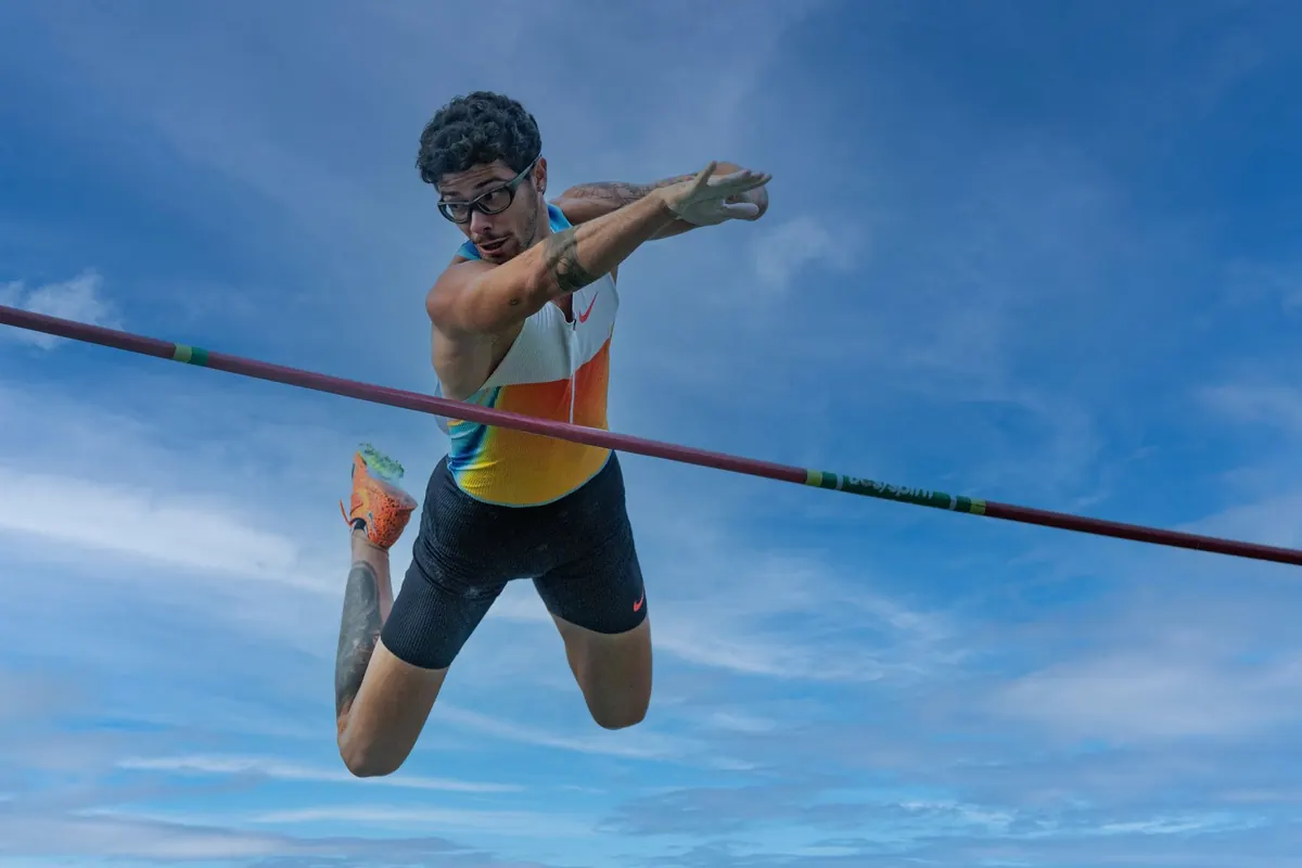 Pole Vault Plant and Swing Checklist for New Vaulters
